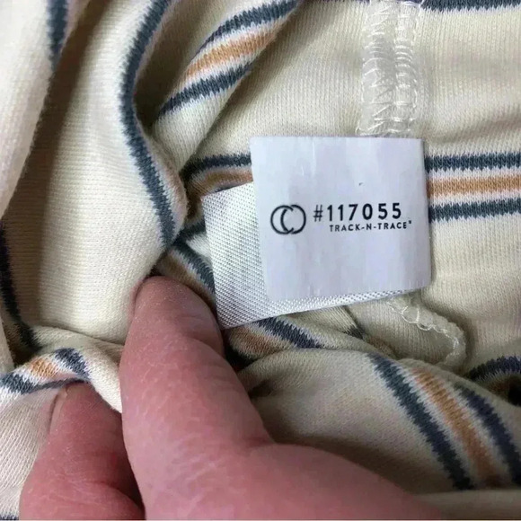 Colored Organics Gown Long Sleeved Adjustable  Tie Bottom Cream Stripes 0-3M - Picture 6 of 16